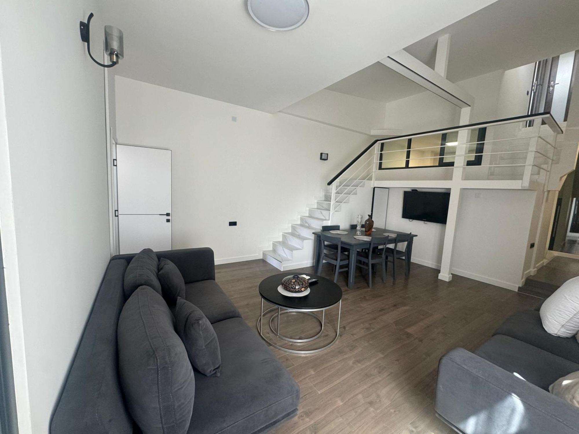 Luxe Apartment In Center Ереван Экстерьер фото